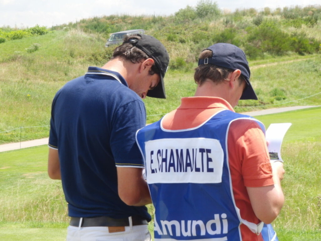Emilien CHAMAULTE avec son cadet à l'Open de France - Golf National Guyancourt